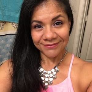 Meet your Posher, Bebet